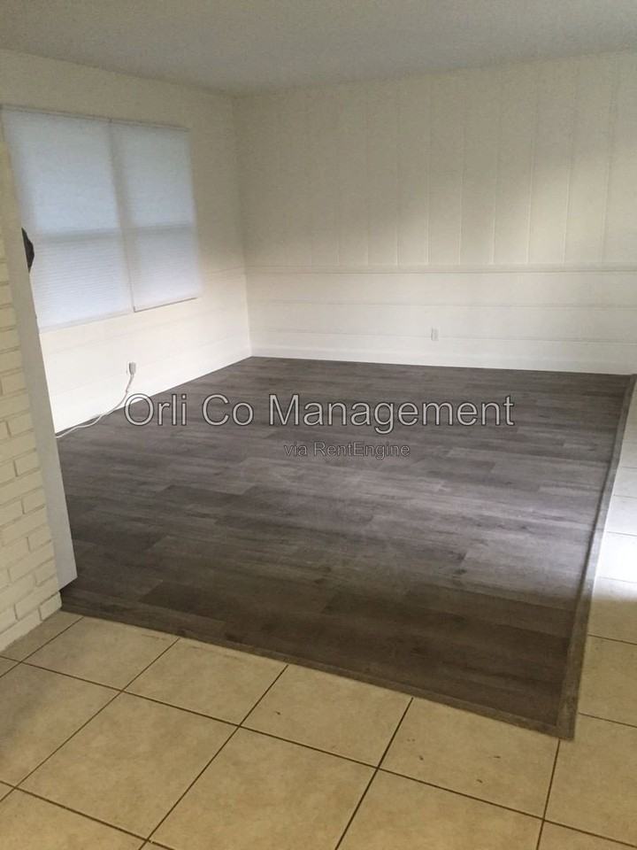 7100 Haskell Ave #7100 - Photo 6 of 15