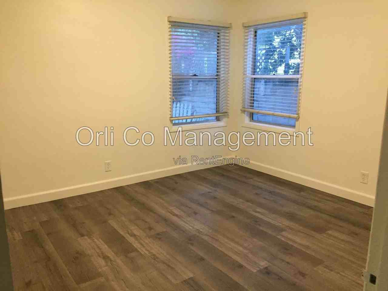 7100 Haskell Ave #7100 - Photo 7 of 15