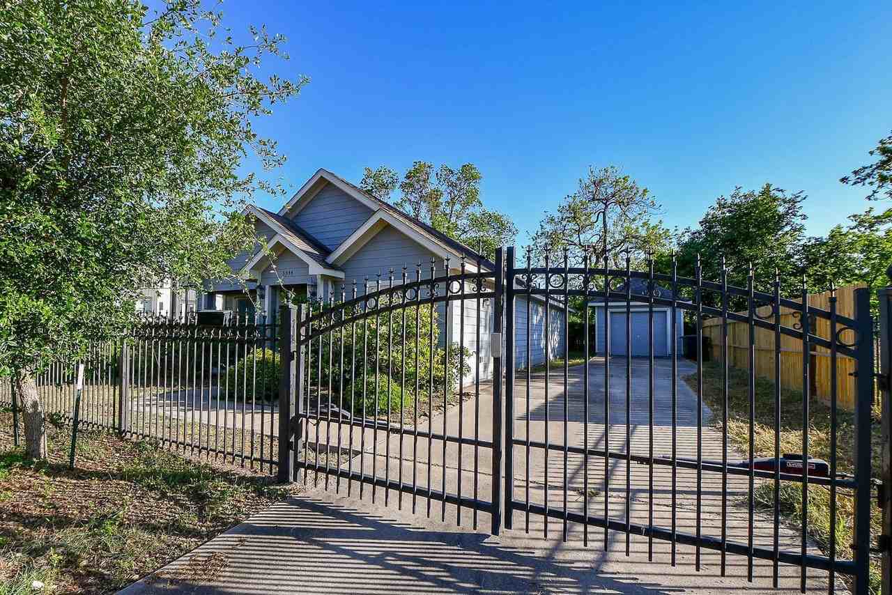 3344 Anita St - Photo 2 of 32