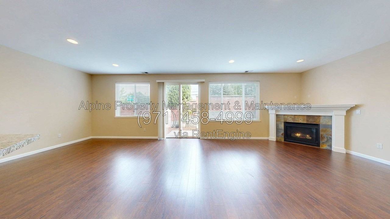 9495 Nw Ember Ln - Photo 6 of 50