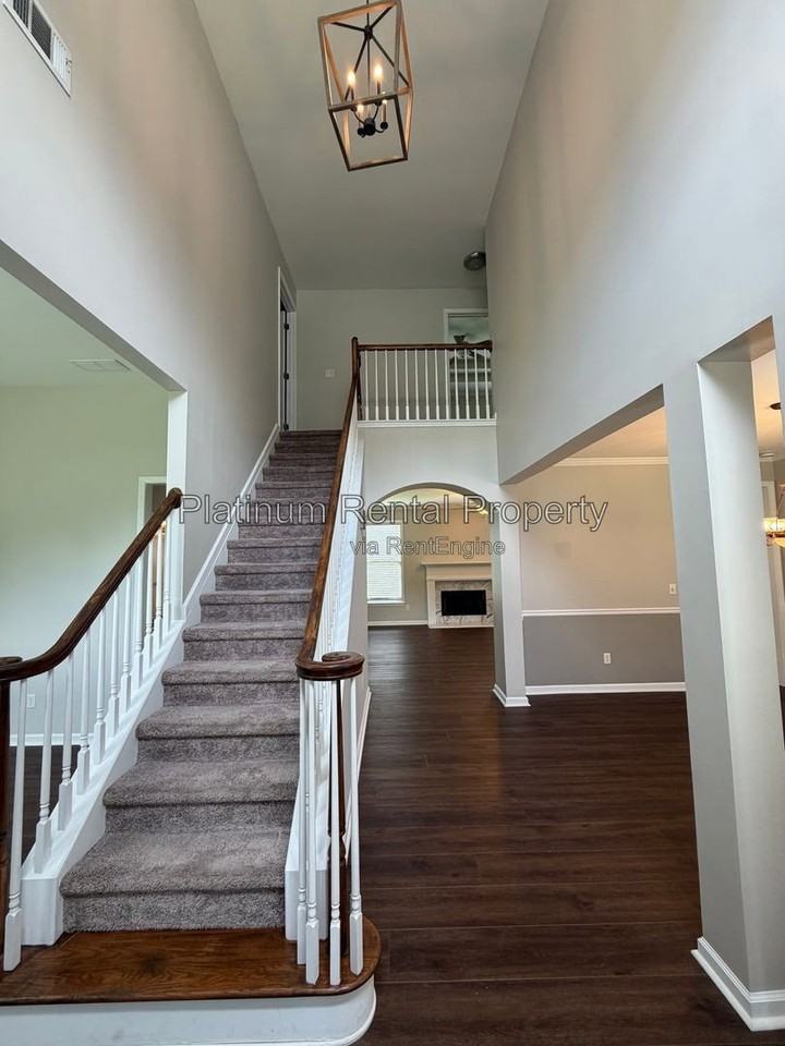 2620 Gentry Walk Ct - Photo 3 of 50