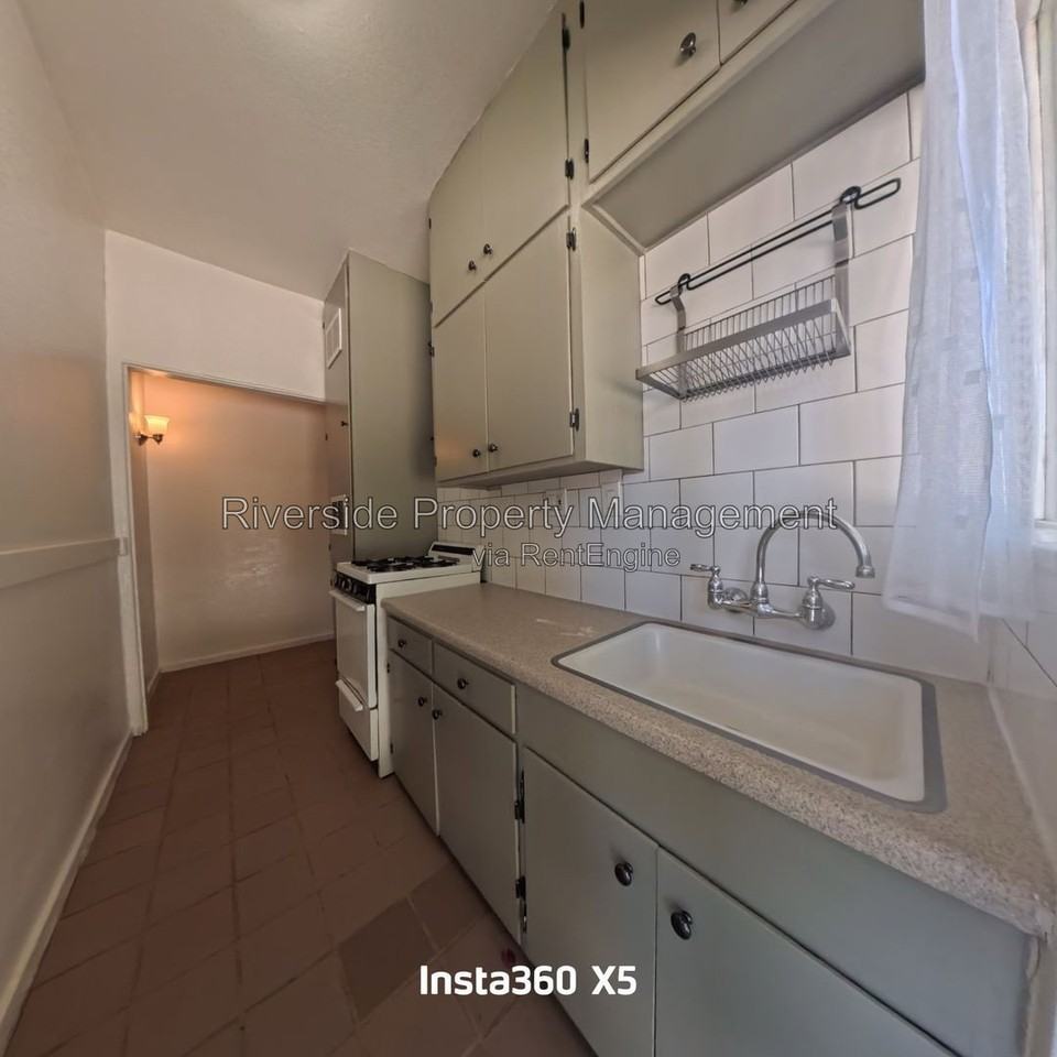 4566 Orange St #6 - Photo 6 of 20