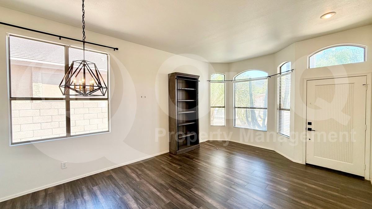 3890 E Juanita Ave - Photo 5 of 24