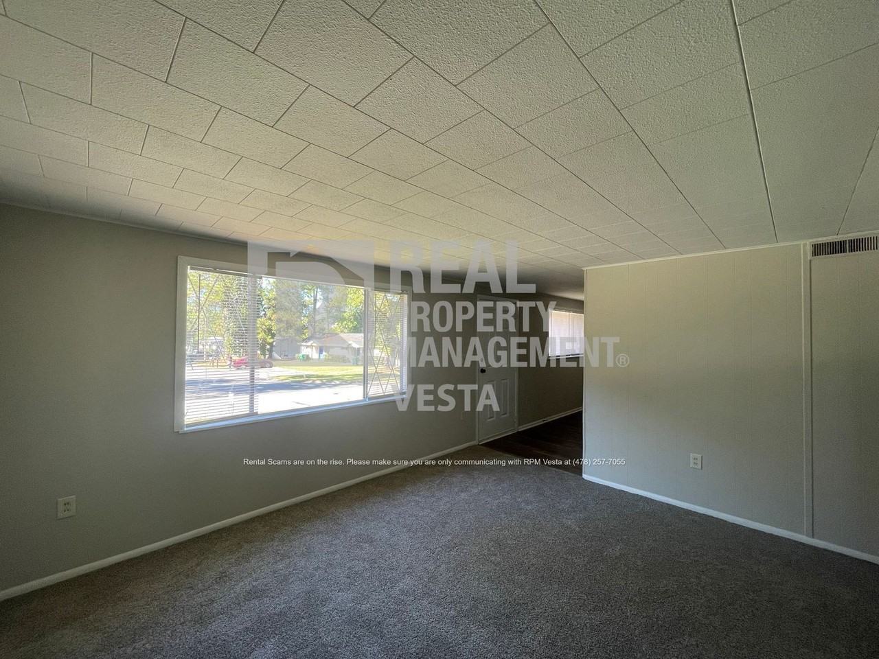 618 Cedarwood Dr - Photo 2 of 18