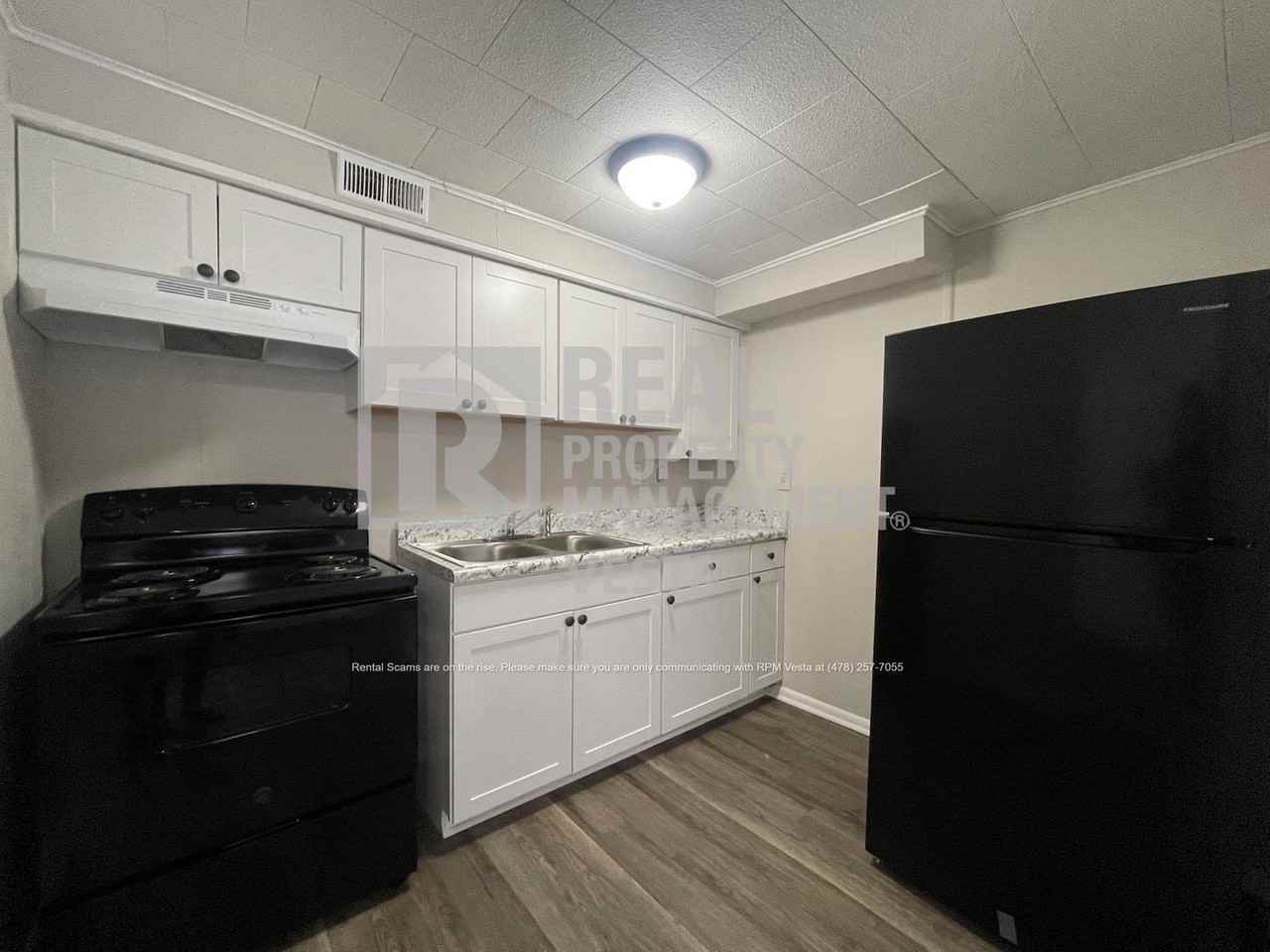 618 Cedarwood Dr - Photo 4 of 18