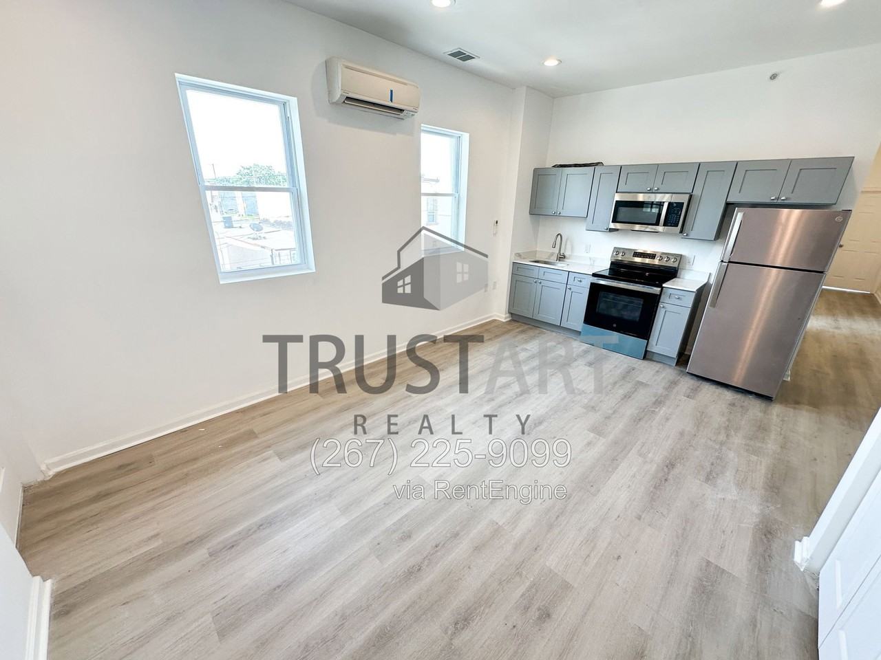 2431 N 26th St - Photo 4 of 9