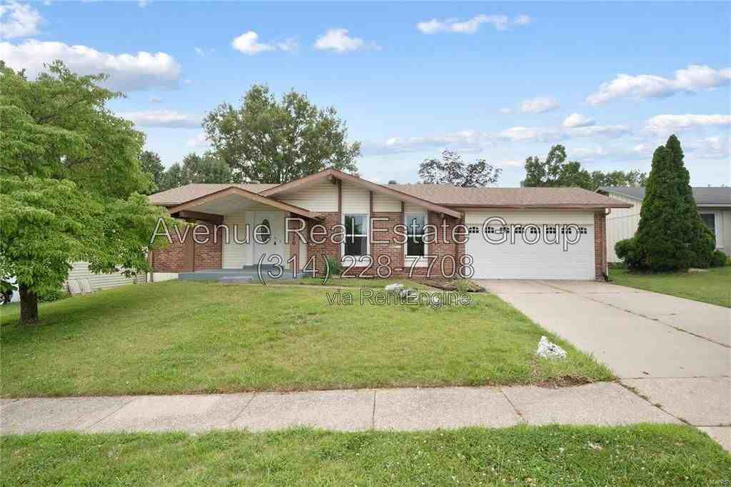 3726 Briargrove Dr - Photo 2 of 35