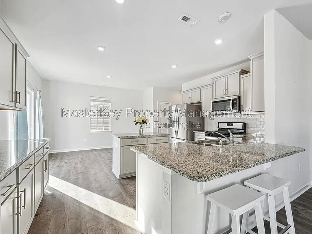 633 Birchhead Dr - Photo 5 of 43