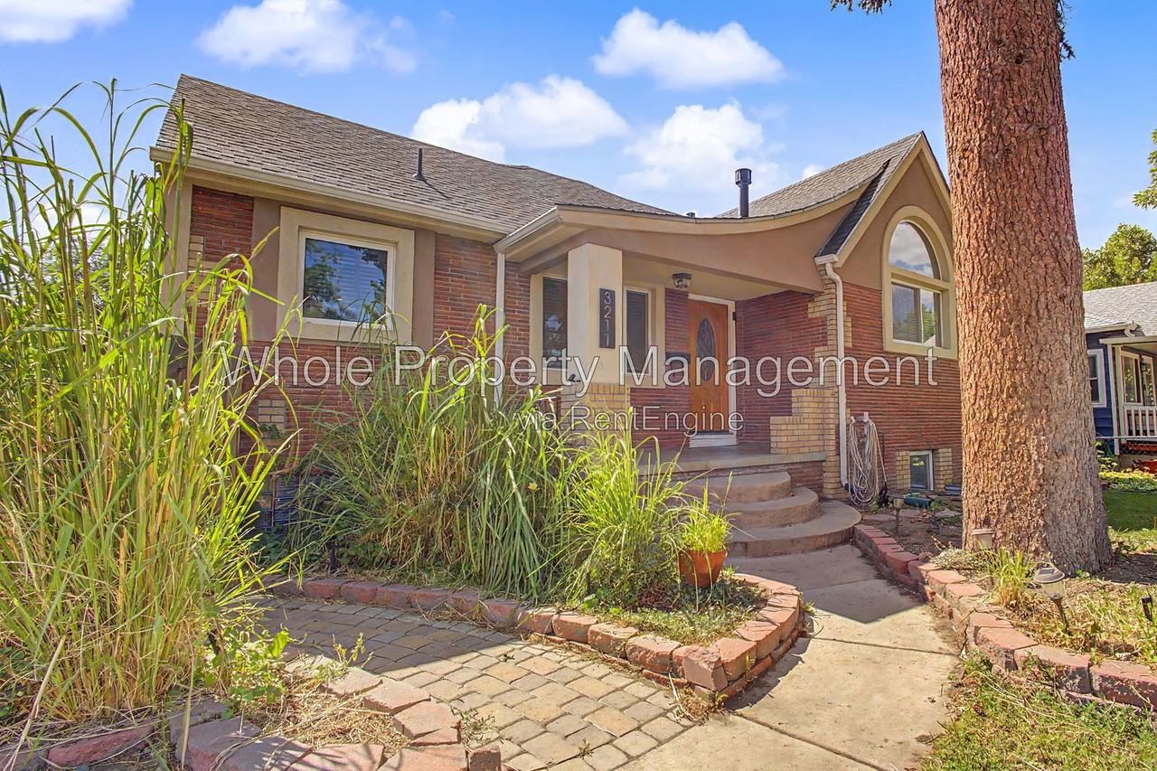 3211 S Cherokee St - Photo 2 of 38