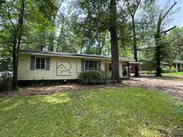 featured image of 323 Colonial Dr