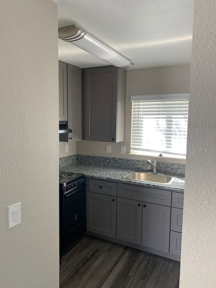 Stonecreek Apartments - Photo 6 of 20