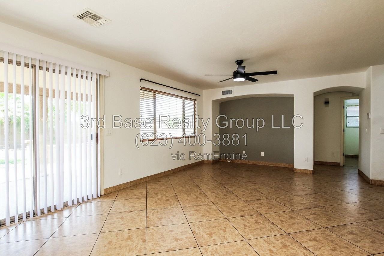 13829 W Rovey Ave - Photo 4 of 17