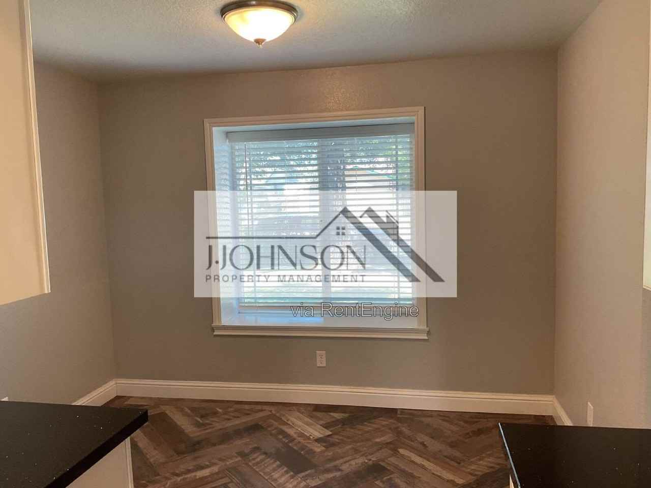 15136 Cambridge Dr - Photo 6 of 18