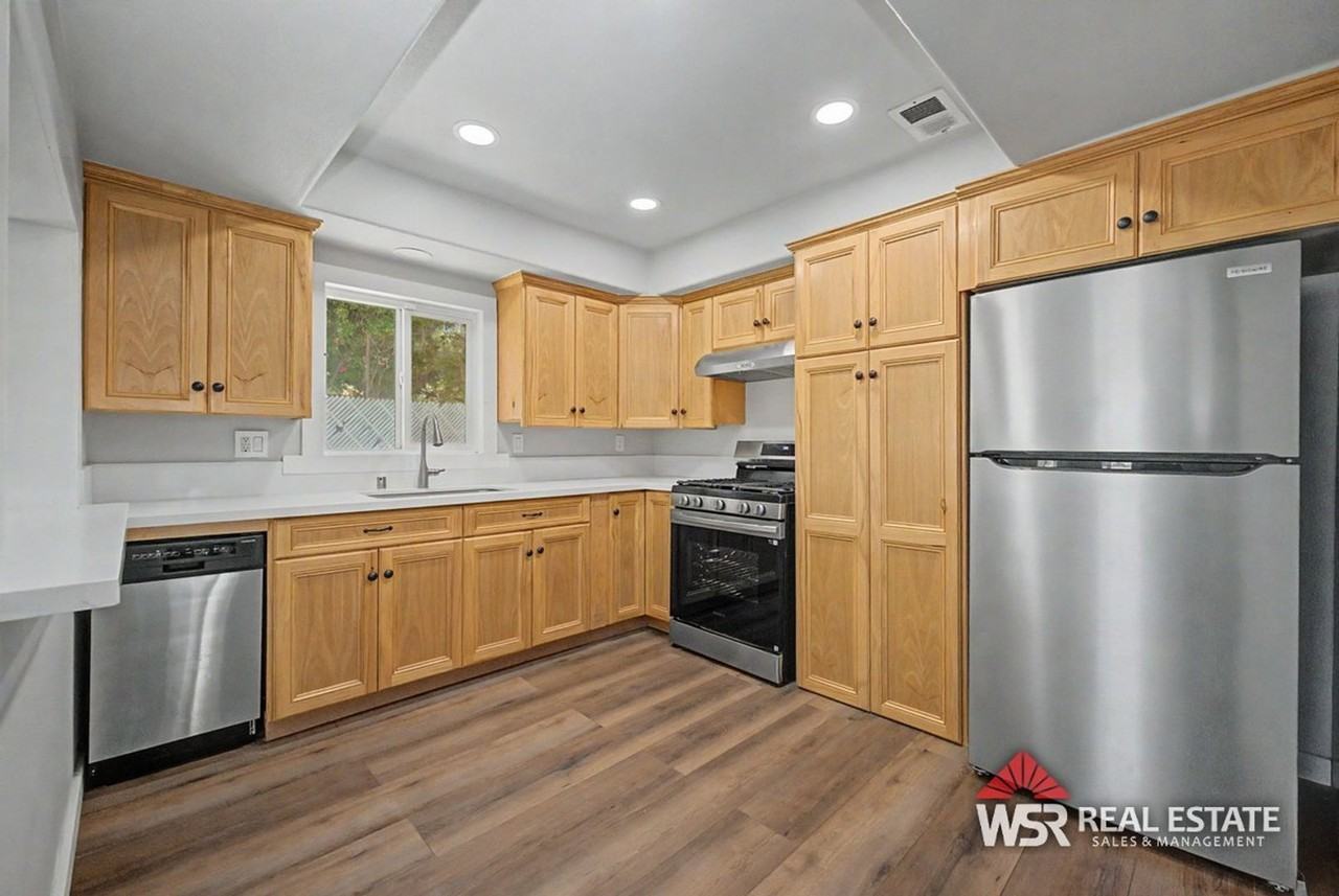 1030 E Brockton Ave #1 - Photo 5 of 30