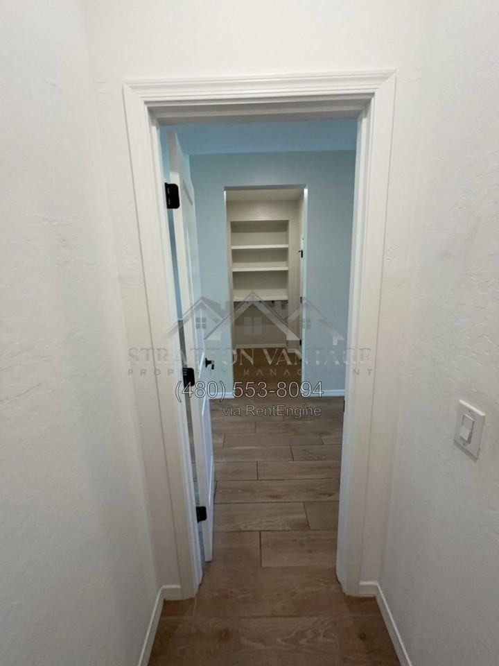 4219 W Nora Dr - Photo 5 of 24
