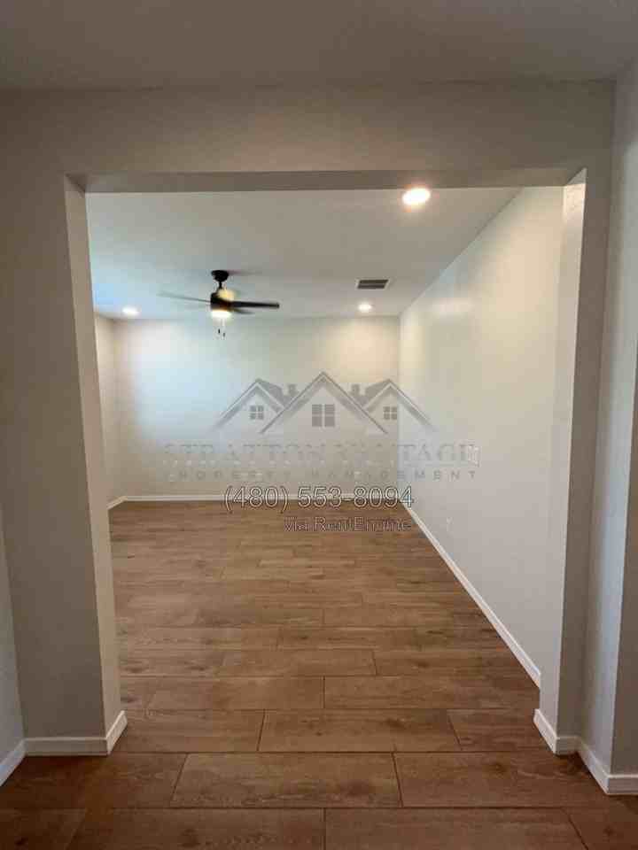 4219 W Nora Dr - Photo 6 of 24