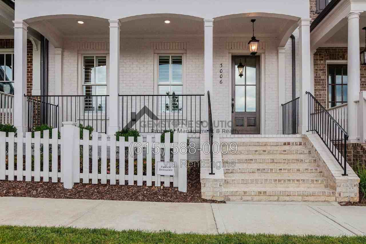 3006 Hathaway St - Photo 4 of 34