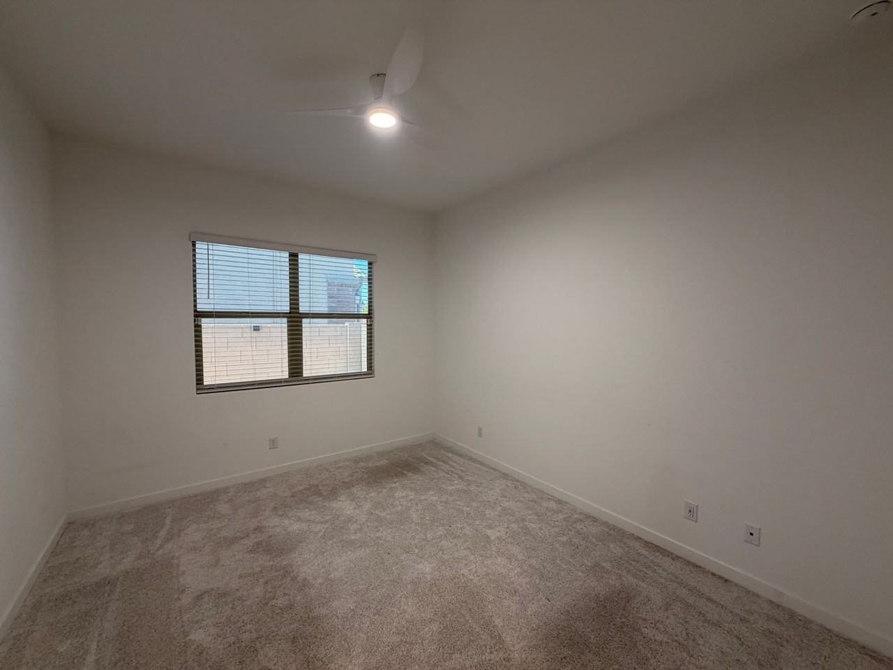 20119 W Pinchot Dr - Photo 6 of 13