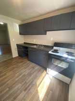 9957 Sloane Sq - Photo 1 of 1