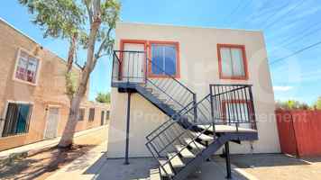 featured image of 2145 W Mariposa St #201