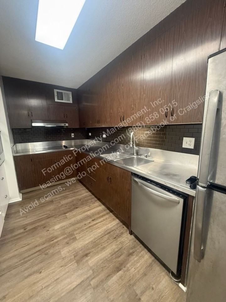 1561 Kanunu St #505 - Photo 5 of 15