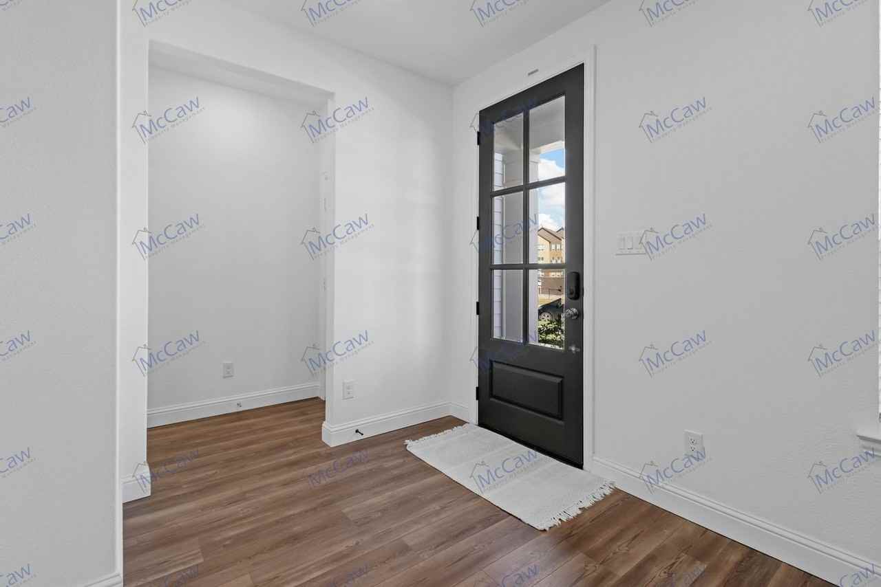 15878 Yellow Elder Rd - Photo 3 of 20