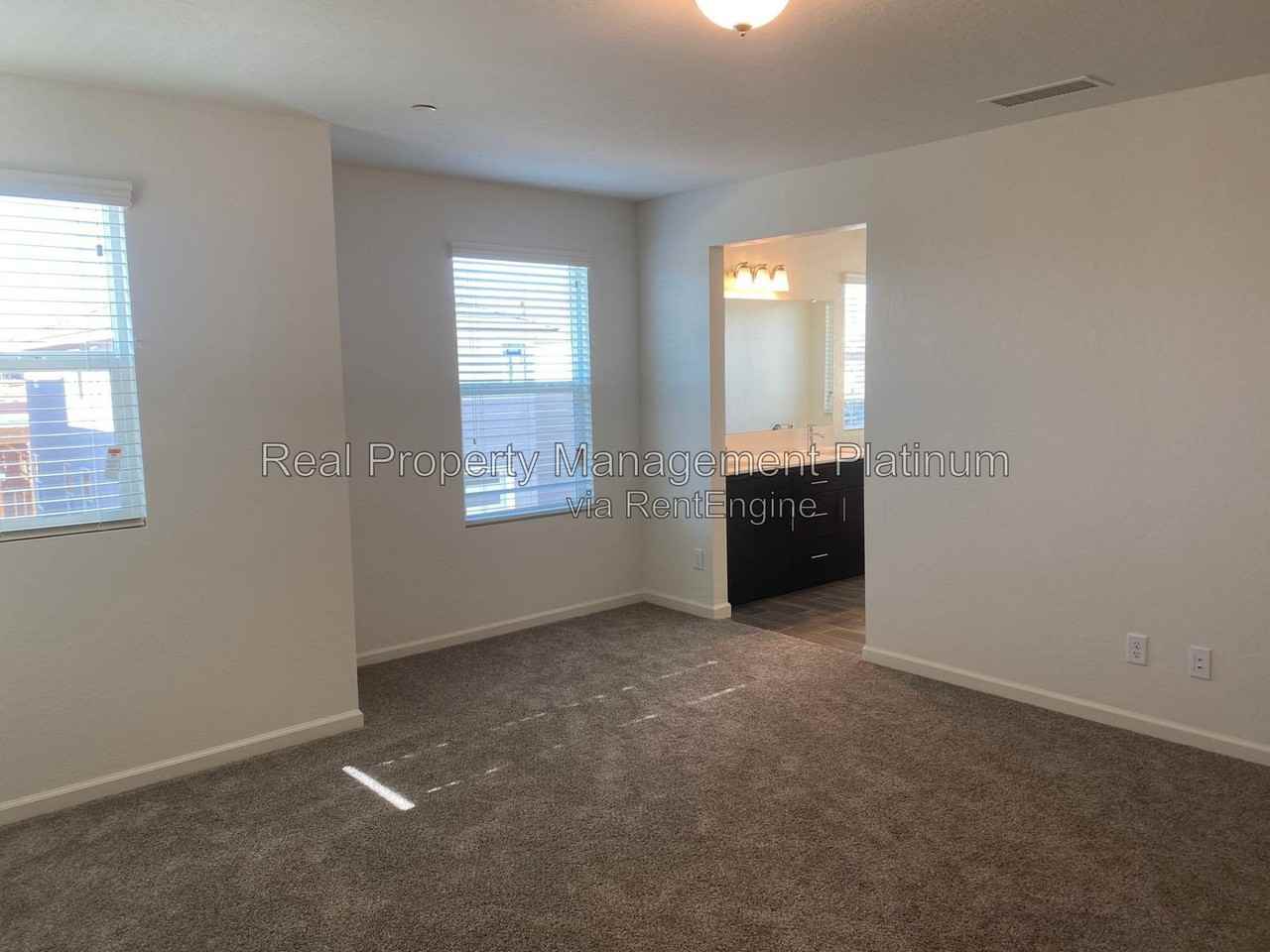 3736 Longford Way - Photo 5 of 14