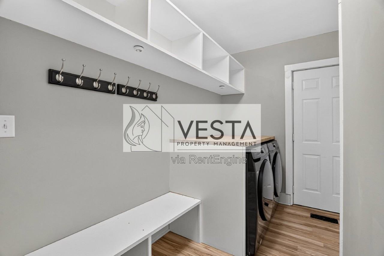 535 Fairview Rd - Photo 5 of 29