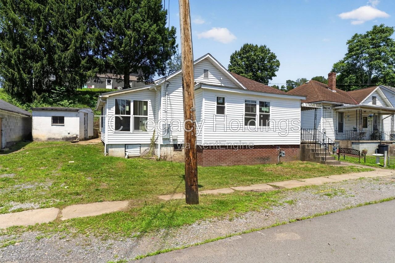 Crisfield St - Photo 3 of 35