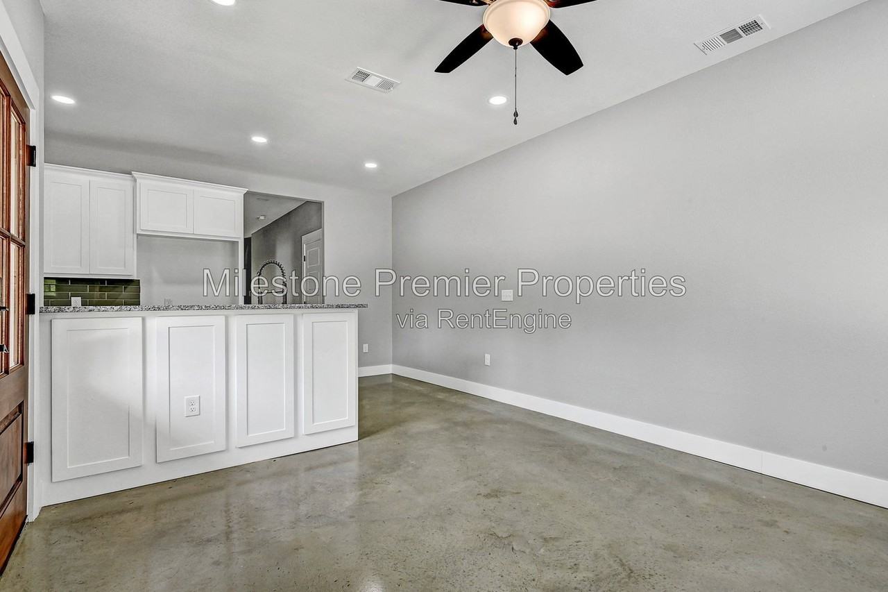 1323 S 5th Ave - Photo 5 of 27