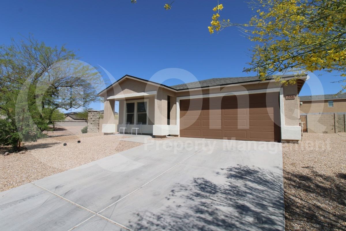 286 E Bobcat Pl - Photo 5 of 30
