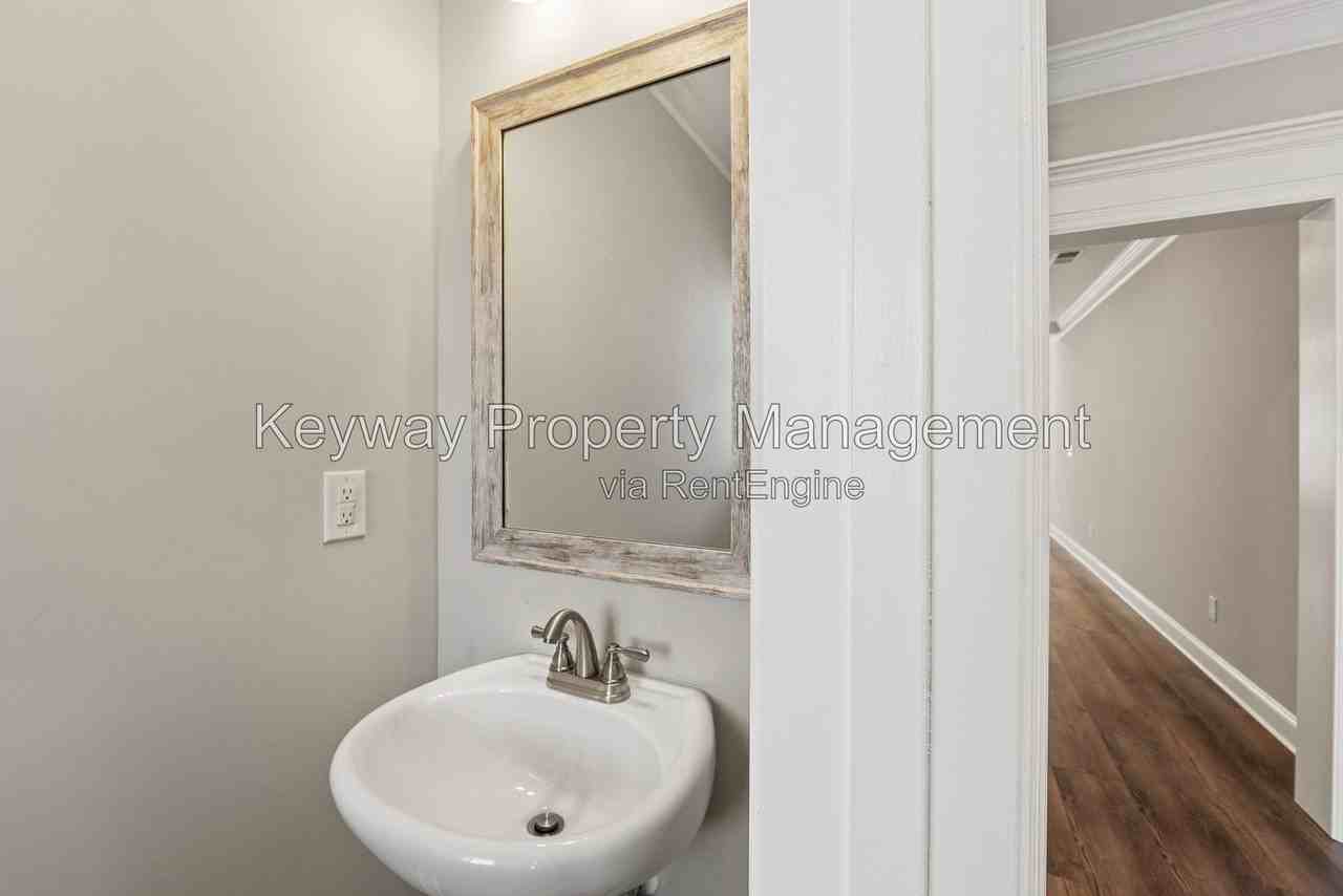 4502 Chestnut Trl - Photo 5 of 26