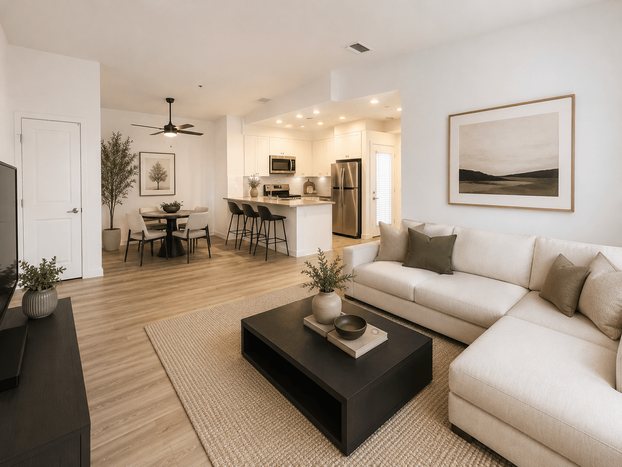Via Del Lago Homes - Photo 2 of 18