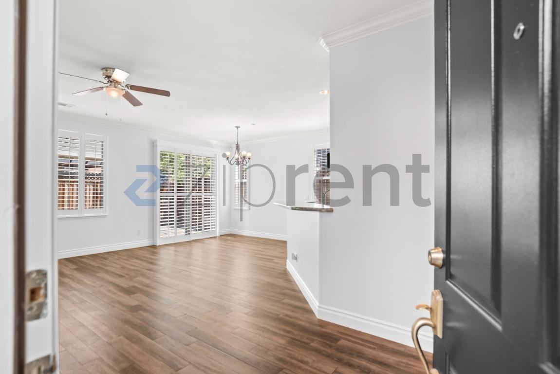 741 Tennyson Dr - Photo 5 of 29