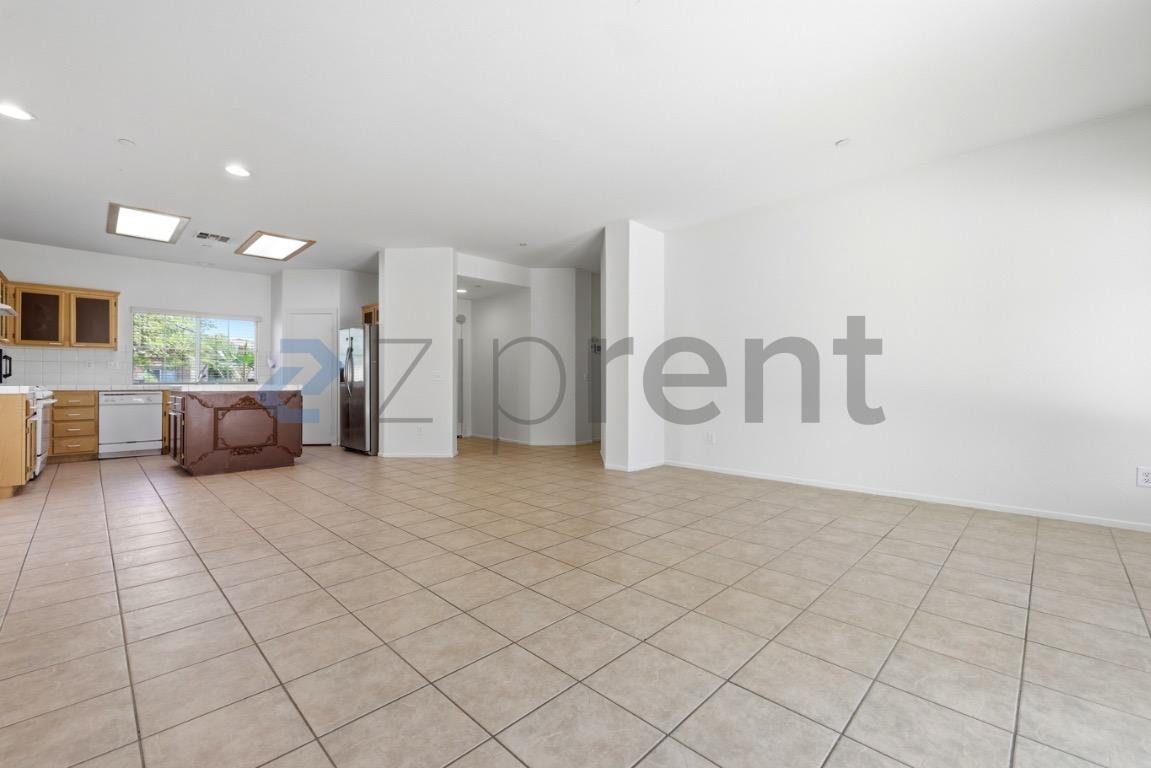 785 Ventana Rdg - Photo 4 of 21
