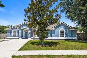 featured image of 672 Mandy Oaks Dr