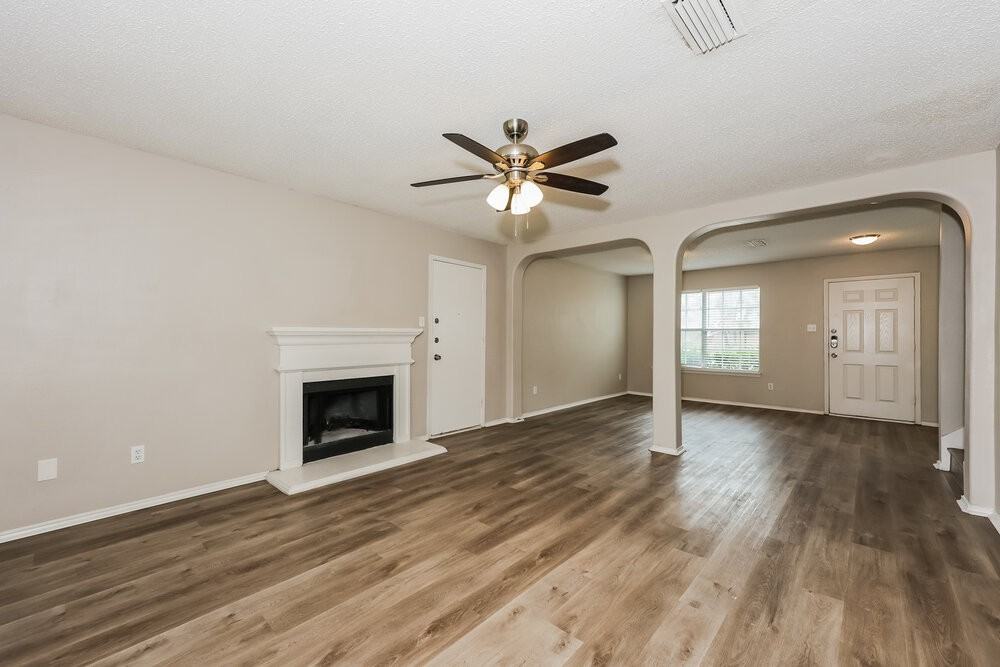 1213 Singletree Ct - Photo 6 of 17