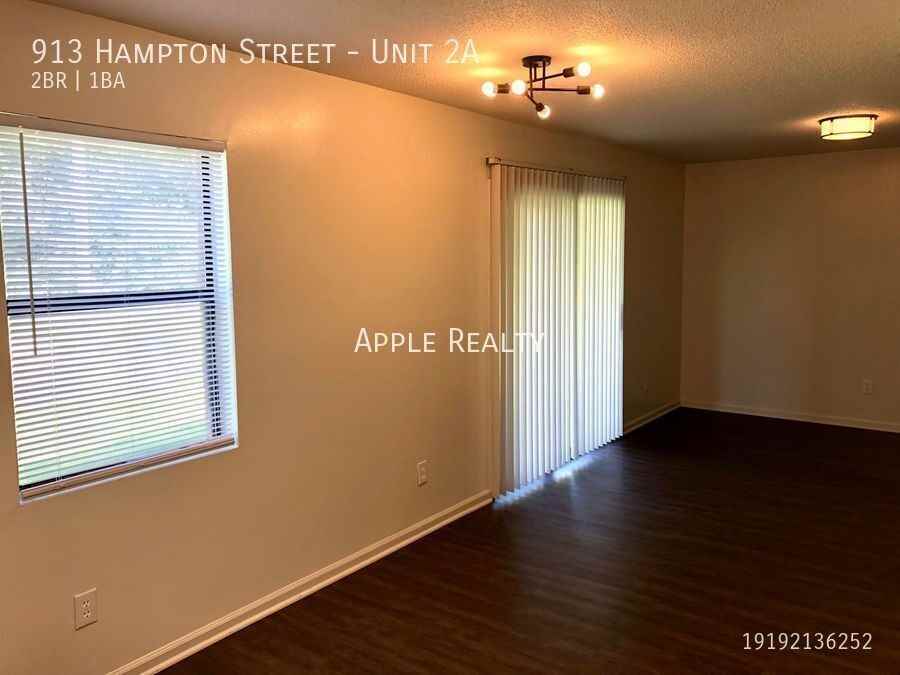 913 Hampton St #2A - Photo 3 of 6