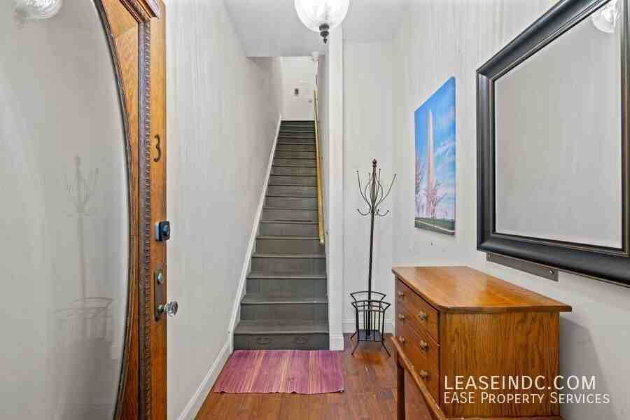 1503 12th St Nw #3 - Photo 3 of 28