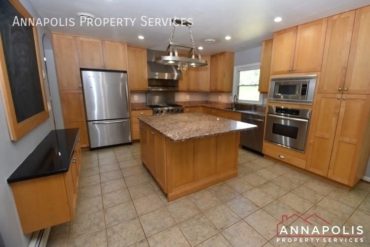 127 Riverview Ave - Photo 2 of 29