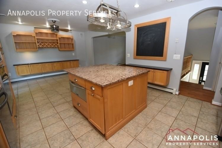 127 Riverview Ave - Photo 4 of 29
