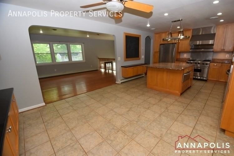 127 Riverview Ave - Photo 6 of 29