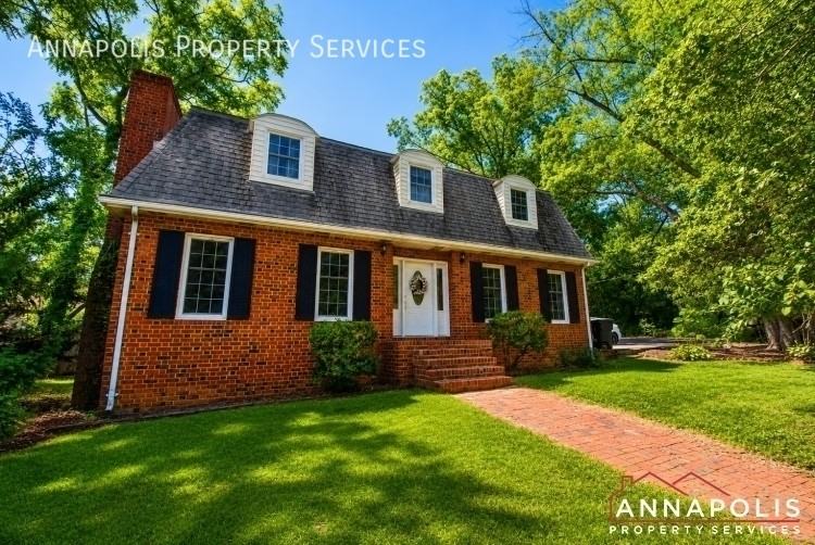 843 Harbor View Ter - Photo 2 of 36