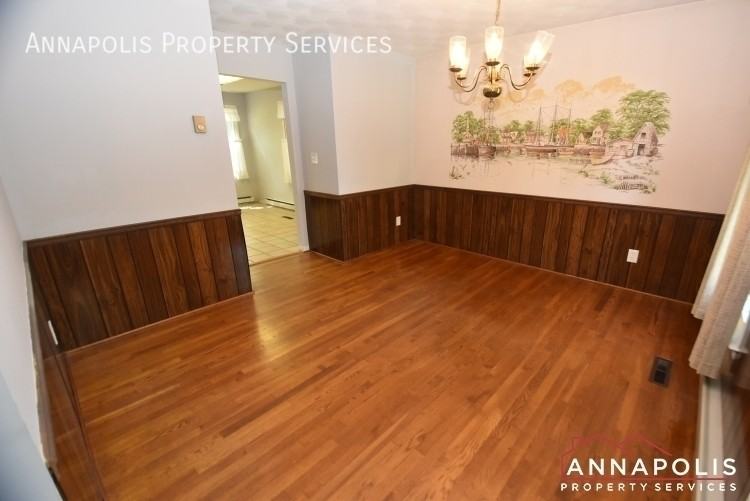 843 Harbor View Ter - Photo 6 of 36