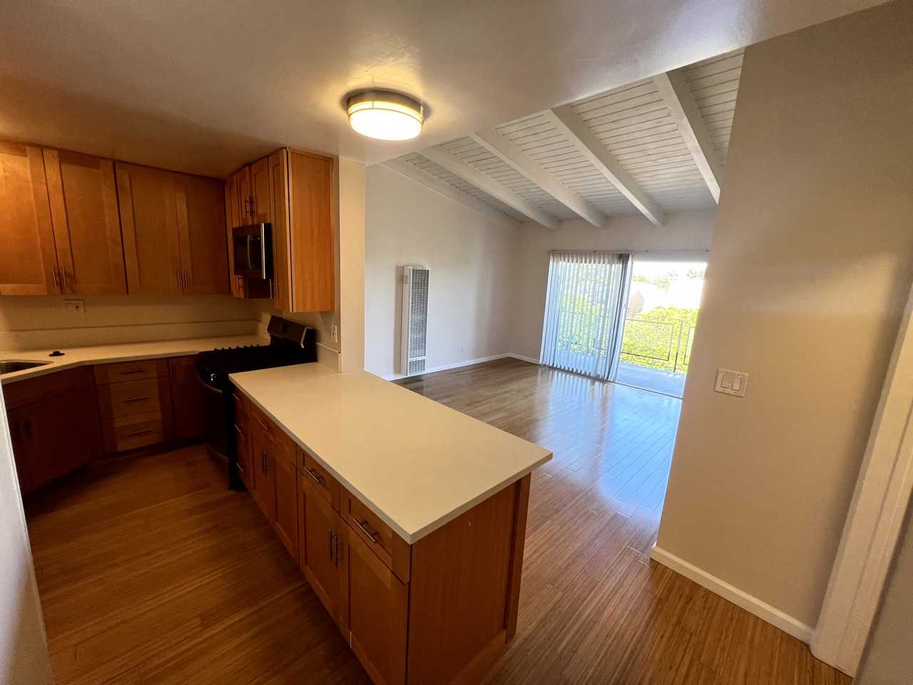 2637 Centinela Ave - Photo 7 of 29