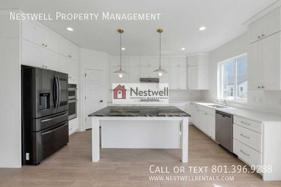 14773 S Springtime Rd - Photo 3 of 50