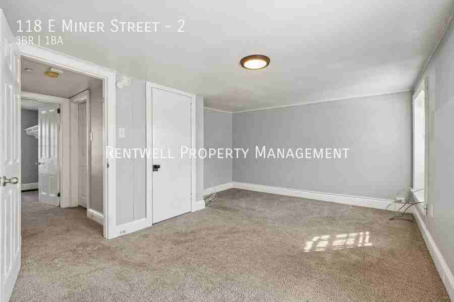 118 E Miner St #2 - Photo 6 of 24