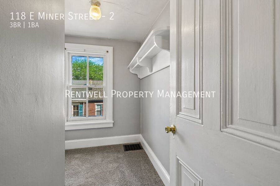 118 E Miner St #2 - Photo 7 of 24