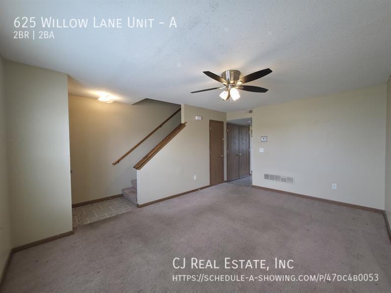 625 Willow Ln #A - Photo 3 of 10