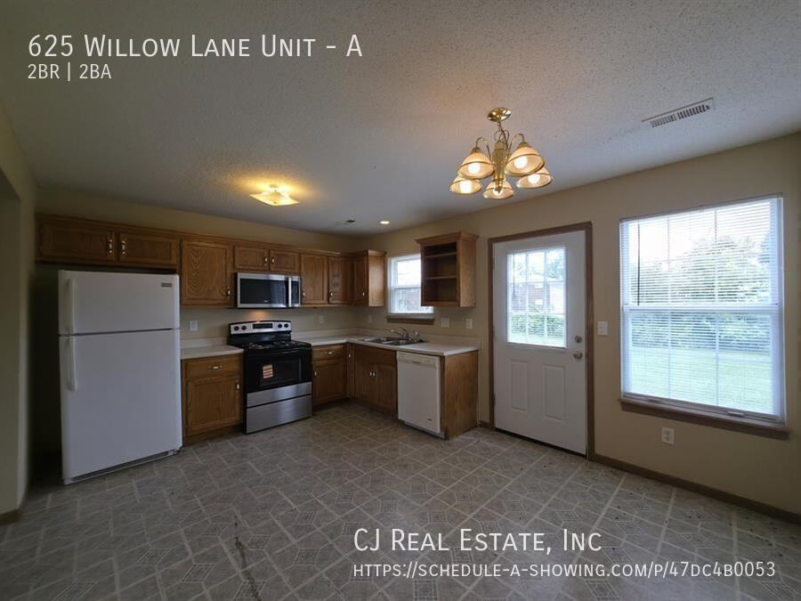625 Willow Ln #A - Photo 4 of 10